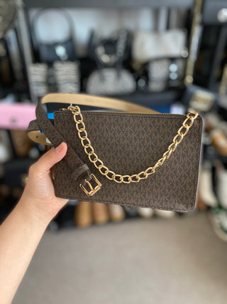 Riñonera Michael Kors Monogram Brown