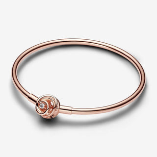 Pulsera Pandora Moments Encircled Clasp Bangle