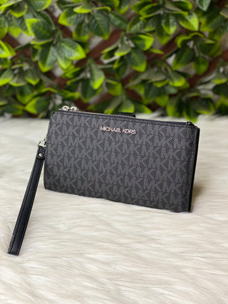 Billetera Michael Kors Jet Set Travel double zip Black monogram