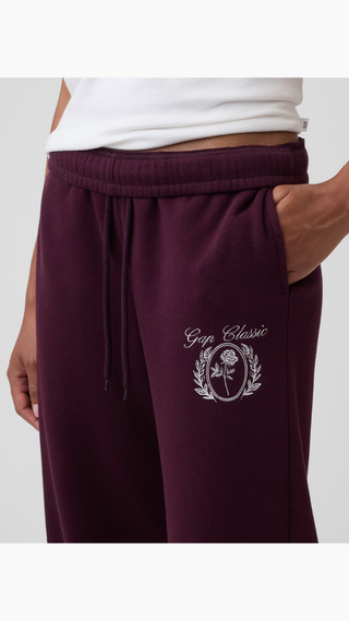 Hoodie Gap Graphic Straight-Leg Burgundy