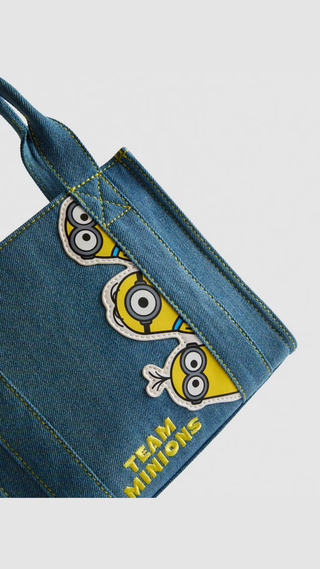 Bolso Primark Team Minions Celeste y Blanco
