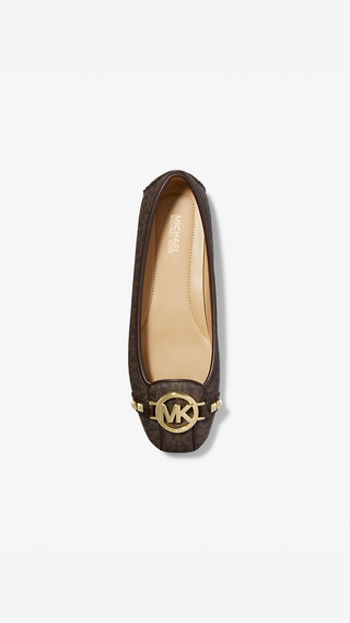Zapato Michael Kors Fulton Moc Sig Pyramid Studs Brown