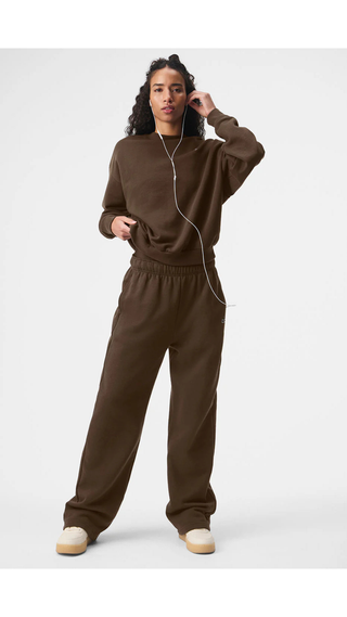 Polera Alo Yoga Accolade Crew Neck Pullover Espresso