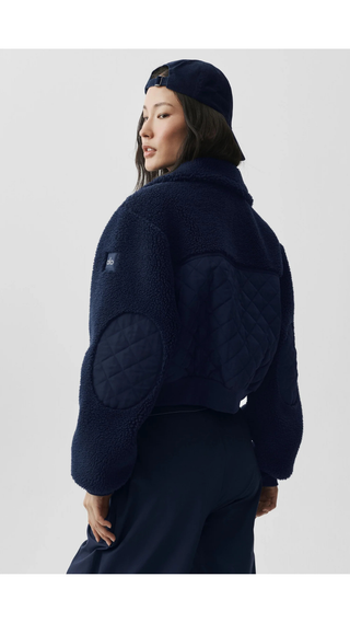 Chaqueta Alo Yoga Sherpa Navy