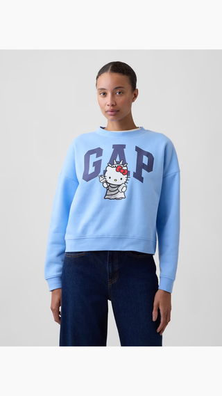Poleron GAP Logo Hello Kitty Celeste