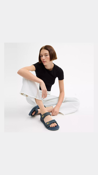 Sandalia Coach Brynn Sandal In Loved Demin