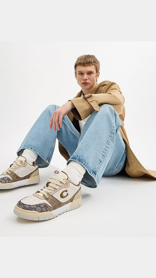 Sneaker Coach SoHo in Signature Multi