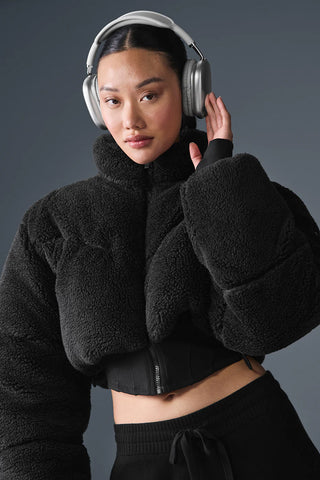 Chaqueta Sherpa Alo Yoga Main Act Corset Puffer Black