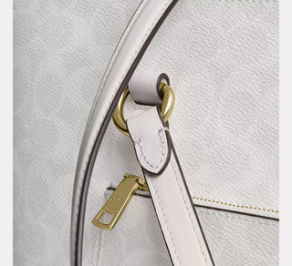 Tote Coach Station Tote Bag In Signature Canvas/Gold/White/Chalk