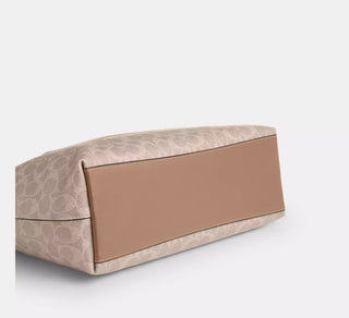 Tote Coach Station Tote Bag In Signature Canvas/Sand/Taupe