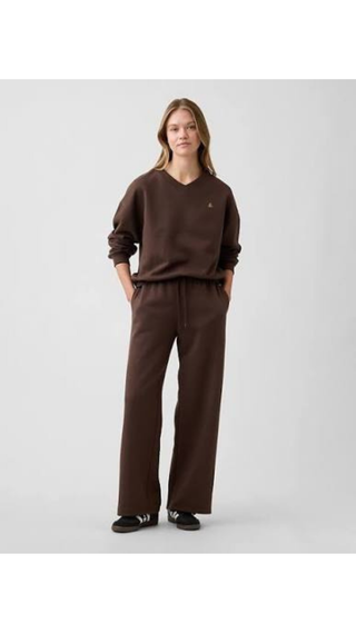 Sweatshirt Gap Oversized Brannan Bear V-Neck Café