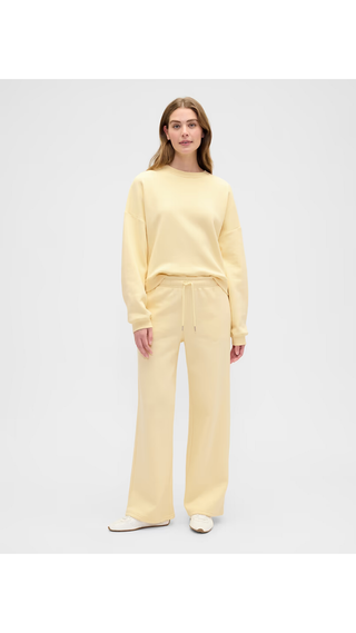 Sweatpants Gap Straight-Leg Yellow