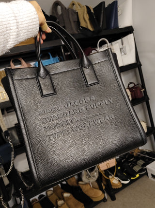 The Pebble Leather Standard Supply Tote Marc Jacobs medium Black